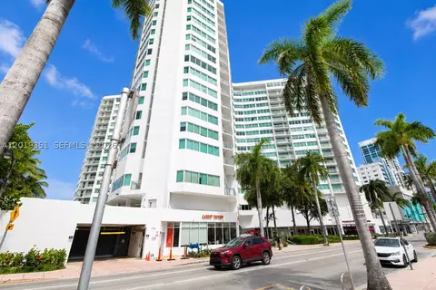 7135 Collins Ave #912, Miami Beach, FL 33141
