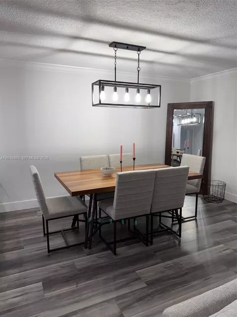 Dining - 6832 W 2nd Ct, Hialeah, FL 33014 photo 1 of 2