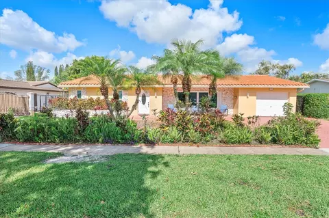 1730 NW 108th Ave, Pembroke Pines, FL 33026