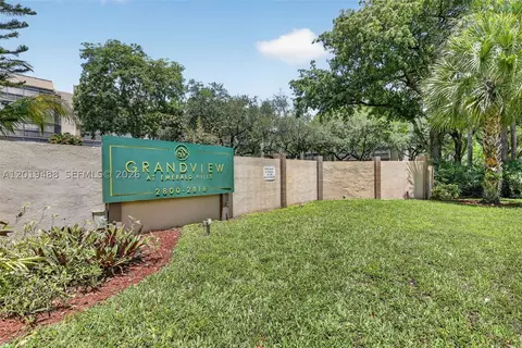 2808 N 46th Ave #E654, Hollywood, FL 33021