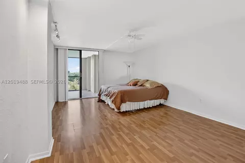 2808 N 46th Ave #E654, Hollywood, FL 33021 photo 19