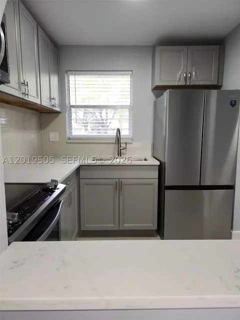 2811 N Pine Island Rd #107, Sunrise, FL 33322