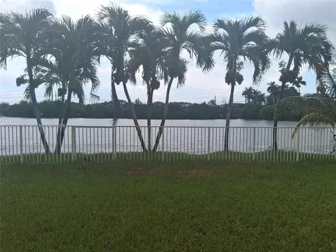 5245 SW 38th Ave, Fort Lauderdale, FL 33312