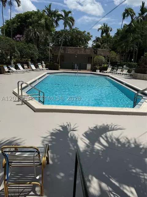 5131 W Oakland Park Blvd #106, Lauderdale Lakes, FL 33313