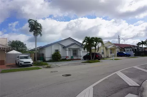 14239 SW 10th St, Miami, FL 33184