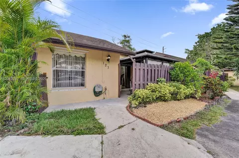 123 Briarwood Cir #2-5, Hollywood, FL 33024