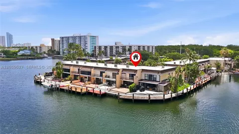 2757 NE 165th Ter #28, North Miami Beach, FL 33160