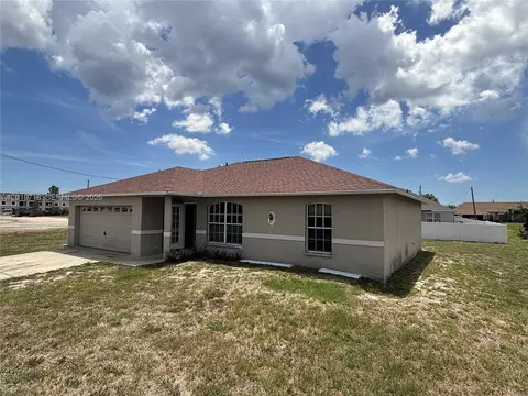 510 SW 25th Pl, Cape Coral, FL 33991