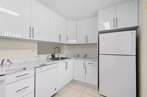 8600 SW 133rd Ave Rd #410, Miami, FL 33183