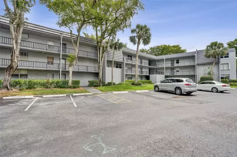 9070 Lime Bay Blvd #110, Tamarac, FL 33321