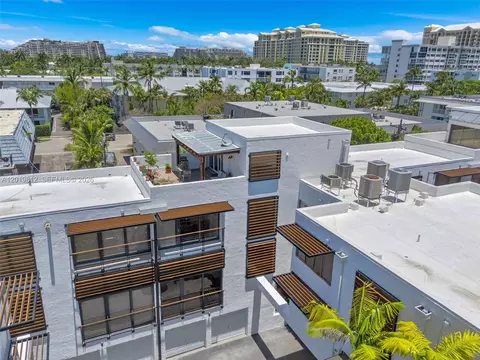 View/Area - 209 Enid Dr #36, Key Biscayne, FL 33149 photo 1 of 8