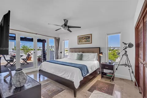 Bedroom - 209 Enid Dr #36, Key Biscayne, FL 33149 photo 1 of 10