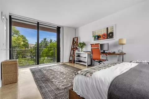 Bedroom - 209 Enid Dr #36, Key Biscayne, FL 33149 photo 5 of 10