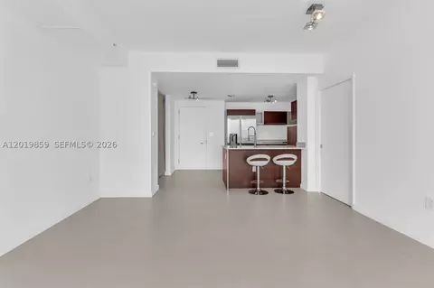 1900 N Bayshore Dr #3216, Miami, FL 33132