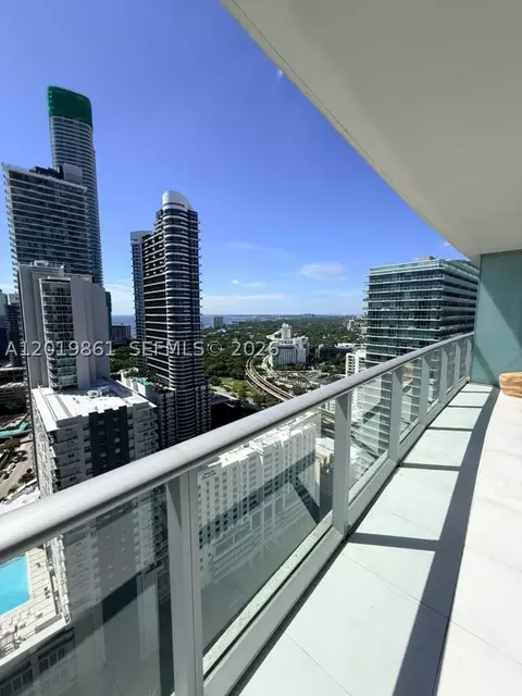 1100 S Miami Ave #3302, Miami, FL 33130
