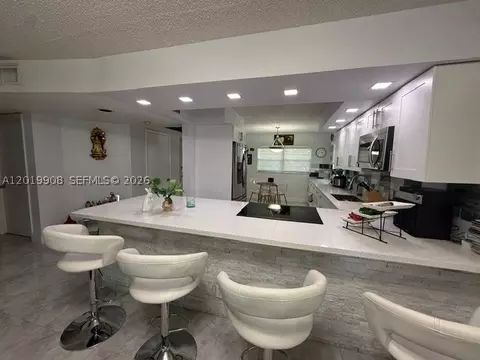 12850 SW 4th Ct #201I, Pembroke Pines, FL 33027