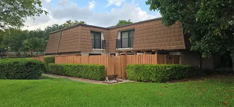9111 SW 20th St # C, Davie, FL 33324
