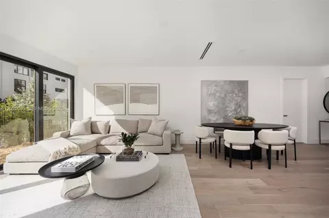 204 Sunrise Dr #204B, Key Biscayne, FL 33149