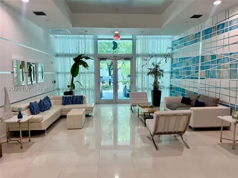 1723 SW 2nd Ave #704, Miami, FL 33129