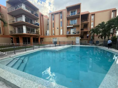 6780 W 2nd Ct #313, Hialeah, FL 33012