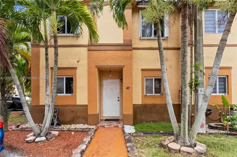 8374 SW 152nd Ave #47, Miami, FL 33193
