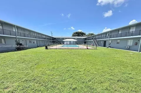 1829 N A St #70, Lake Worth, FL 33470