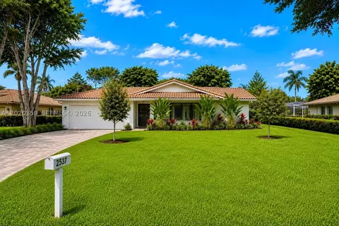 2537 NW 116th Ter, Coral Springs, FL 33065