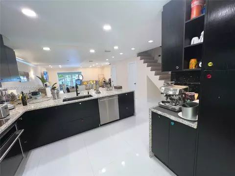 3756 NE 167th St, North Miami Beach, FL 33160