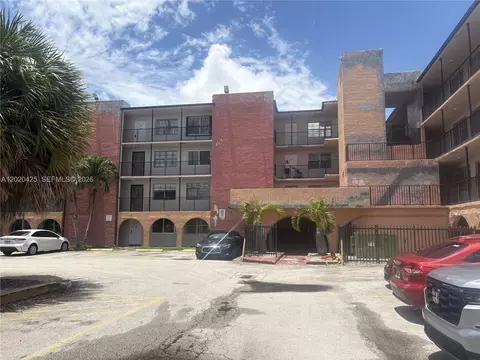 6620 W 2nd Ct #403, Hialeah, FL 33012