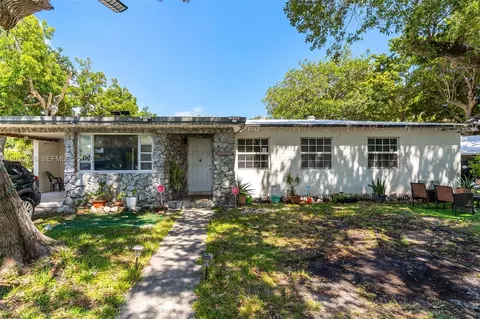 13075 NW 16th Ave, North Miami, FL 33167