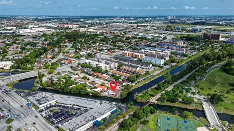 7100 NW 1st Ter, Miami, FL 33126