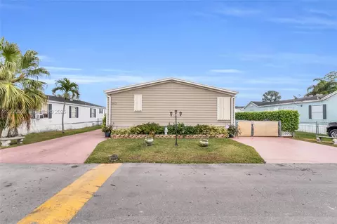 19800 SW 180 Ave, Miami, FL 33187