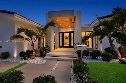 439 Hardee Rd, Coral Gables, FL 33146