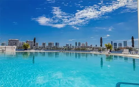 16558 NE 26th Ave #3H, North Miami Beach, FL 33160