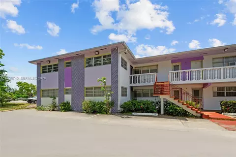 245 NE 191st St #3014, Miami, FL 33179