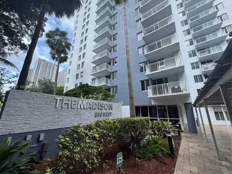 850 N Miami Ave #W-1903, Miami, FL 33136