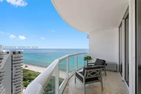 6365 Collins Ave #1909, Miami Beach, FL 33141