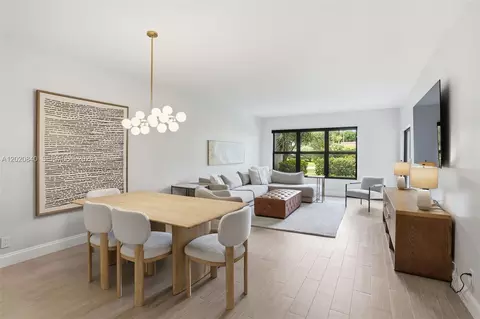 830 Greensward Ct #106-H, Delray Beach, FL 33445