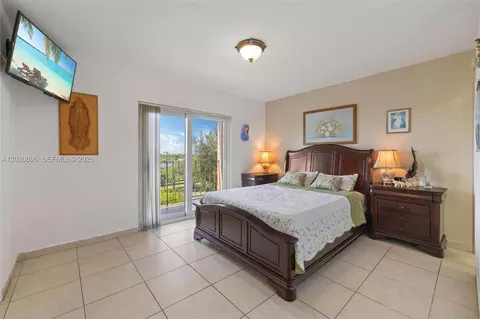 Bedroom - 440 E 23rd St #1405, Hialeah, FL 33013 photo 6 of 8