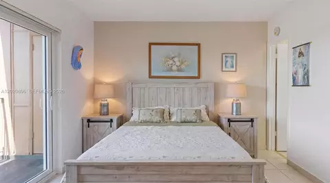Bedroom - 440 E 23rd St #1405, Hialeah, FL 33013 photo 1 of 8