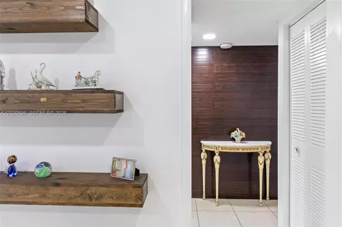 Entry Way - 440 E 23rd St #1405, Hialeah, FL 33013 photo 1 of 1