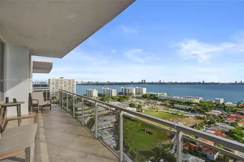 7901 Hispanola Ave #2010, North Bay Village, FL 33141