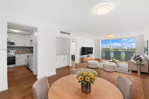 800 West Ave #527, Miami Beach, FL 33139