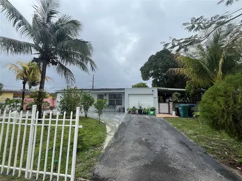 5452 NW 172nd Ter, Miami Gardens, FL 33055