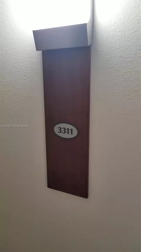 1750 N Bayshore Dr #3311, Miami, FL 33132