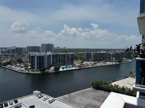 3800 S Ocean Dr #1725, Hollywood, FL 33019