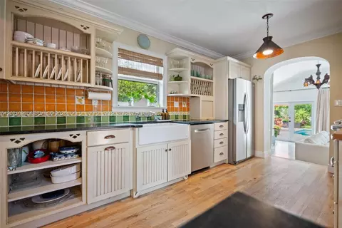 Kitchen - 37 Deer Run, Miami Springs, FL 33166 photo 2 of 4