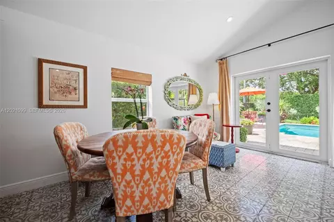 Dining - 37 Deer Run, Miami Springs, FL 33166 photo 2 of 2