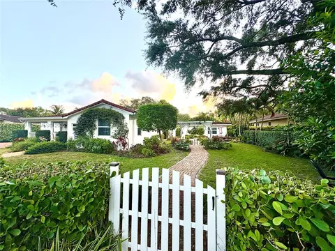 Exterior - 37 Deer Run, Miami Springs, FL 33166 photo 11 of 19