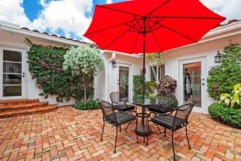 Exterior - 37 Deer Run, Miami Springs, FL 33166 photo 4 of 19